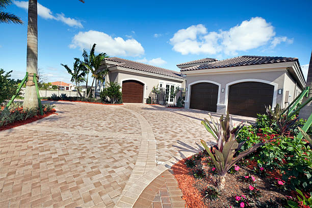 Best Residential Driveway Paver Services  in Iowa, LA